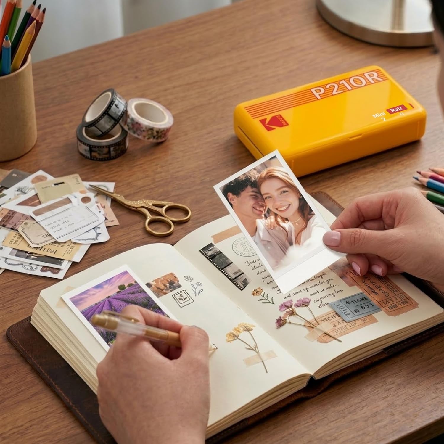 KODAK Mini 2 Retro 2X3 Portable Photo Printer, 8 Sheets, Bluetooth Smartphone Printer for Iphone & Android, Instant Color Prints, 4PASS Dye Sublimation, White